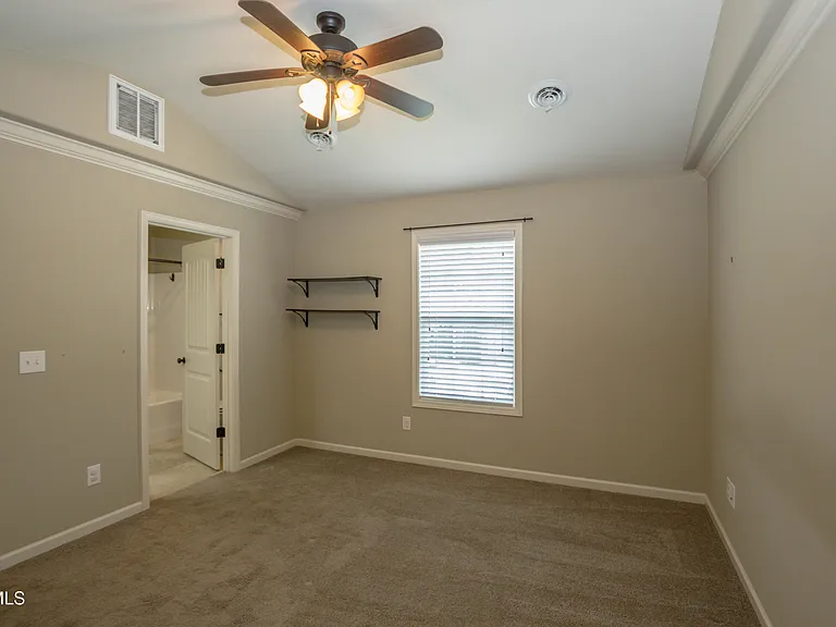 1900 Knob Creek Rd #402 — Photo 21