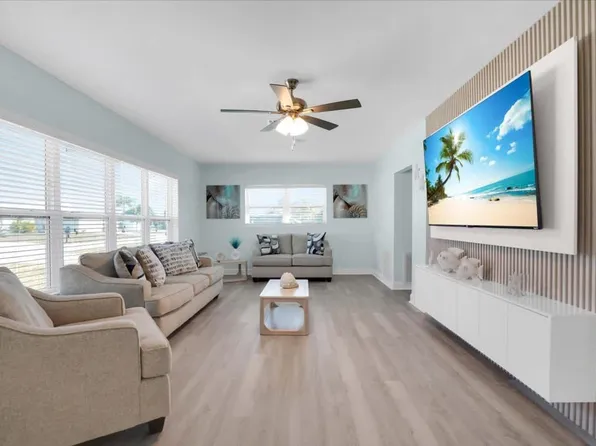 115 Leland St SE #Id1371159p, Pt Charlotte, FL 33952