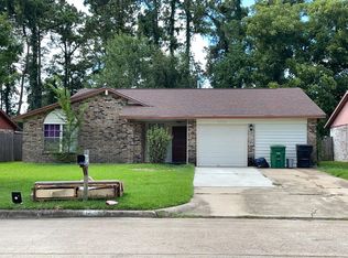 11922 Crystalwood Dr, Houston, TX 77013