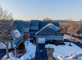 45 Cobblestone Ter, Montville, NJ 07045