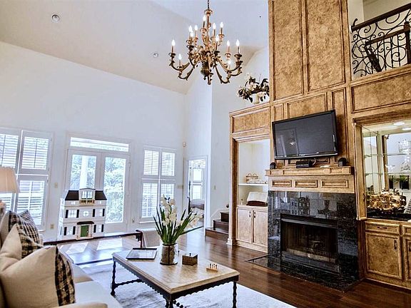 5th image of 5 Bellchase Gardens Dr