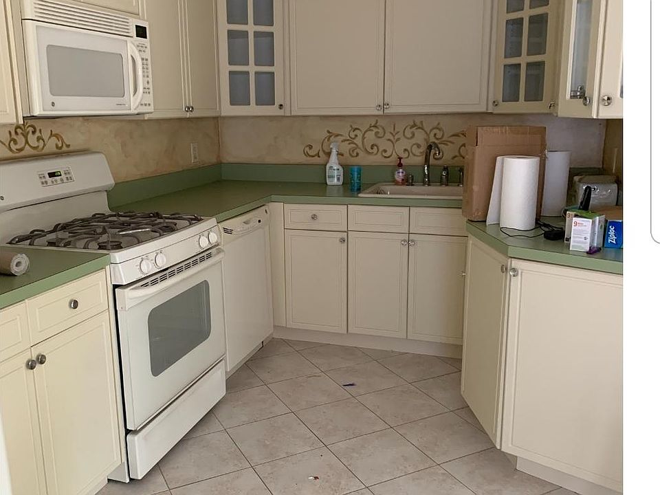 1st image of 62 Santa Monica Ln #1