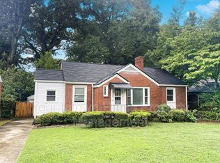 430 Lynnhaven Dr SW, Atlanta, GA 30310