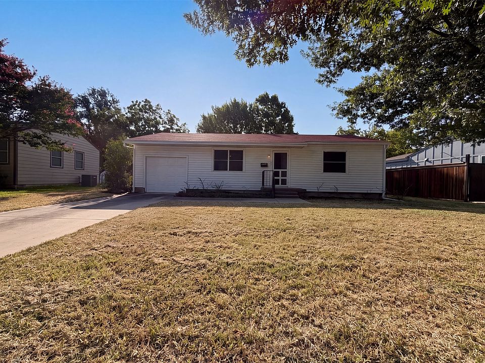 1st image of 2609 Brockbank Dr