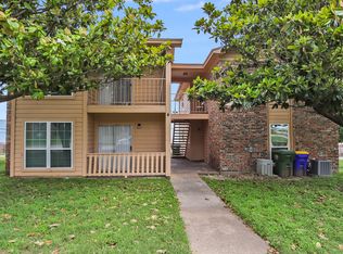 8028 Cambridge Cir UNIT B, Fort Worth, TX 76108