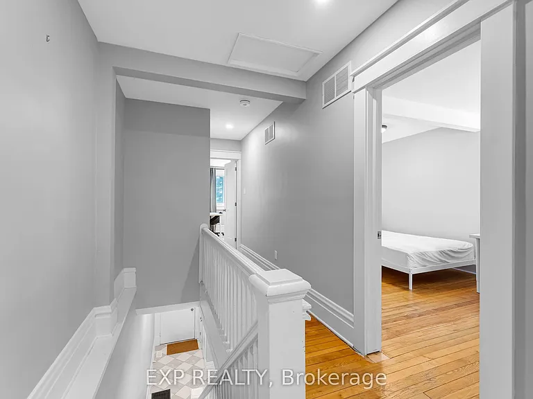119 Hopewell Ave — Photo 17