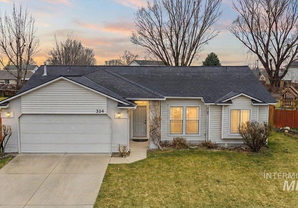 1st image of 324 N Coppertree Dr