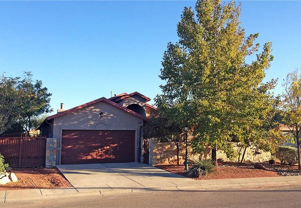 1st image of 107 Desert Lilly Ct