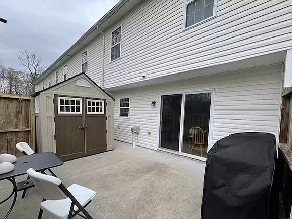 2nd image of 1225 G4 Cross Creek Cir #1