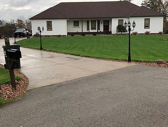 2nd image of 8270 Caymen Ct