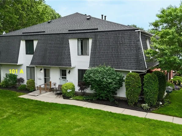 101 Foxberry #a Dr Unit A, Amherst, NY 14068