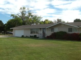 108 Mountain View Dr, Nampa, ID 83686