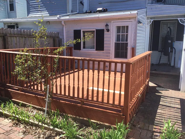 17 Walnut St — Photo 8