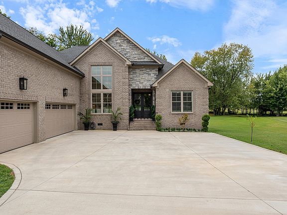 2nd image of 1030 Founders Ln