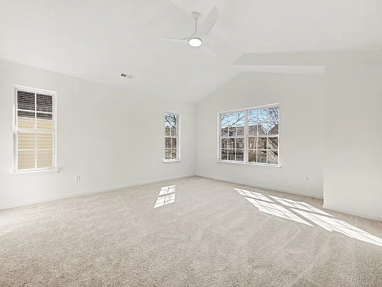 12010 Royal Castle Ct — Photo 18