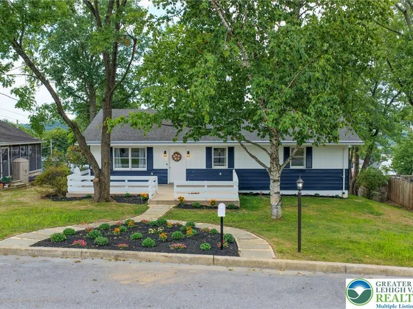 554 S 6th St, Hamburg, PA 19526