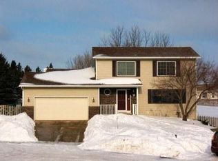 629 Cortland Ln SW, Rochester, MN 55902