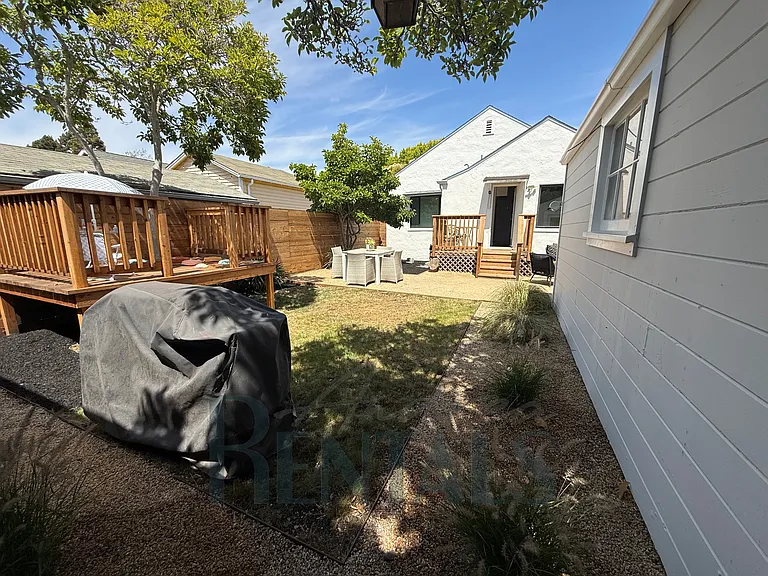 1120 Masonic Ave — Photo 6