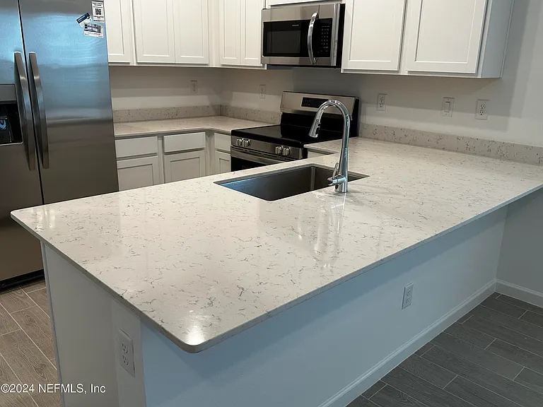 4387 Leeward Breeze Loop — Photo 18