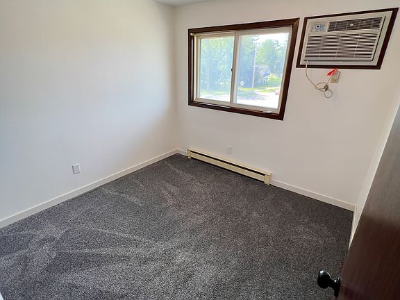 4th image of 313 1st St E #1