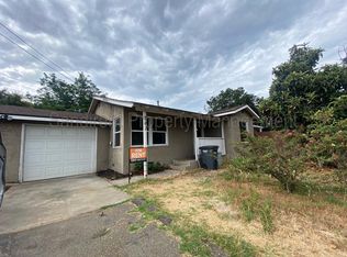 241 W 13th Ave, Escondido, CA 92025