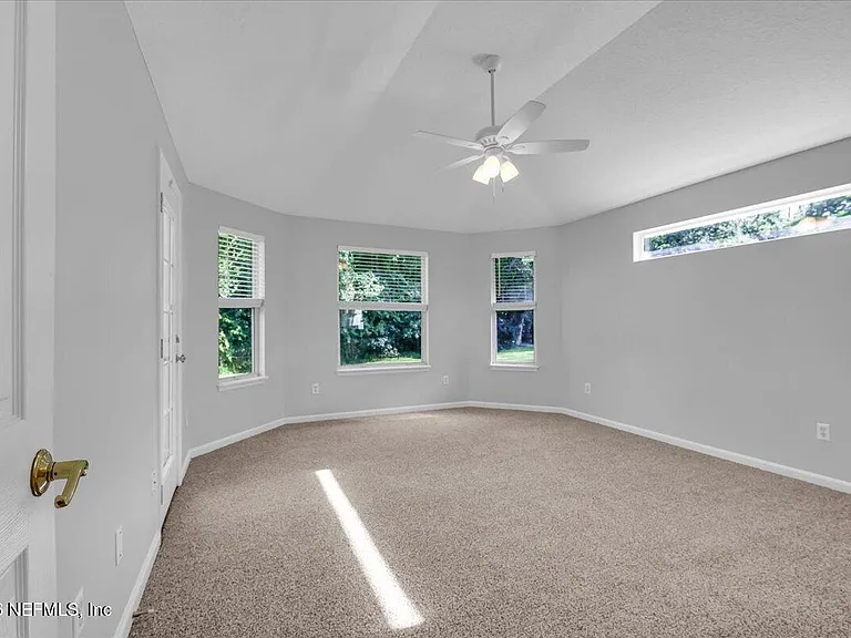 1600 Rustling Dr — Photo 11