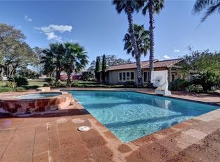 5804 Chaparral Trl, Beeville, TX 78102