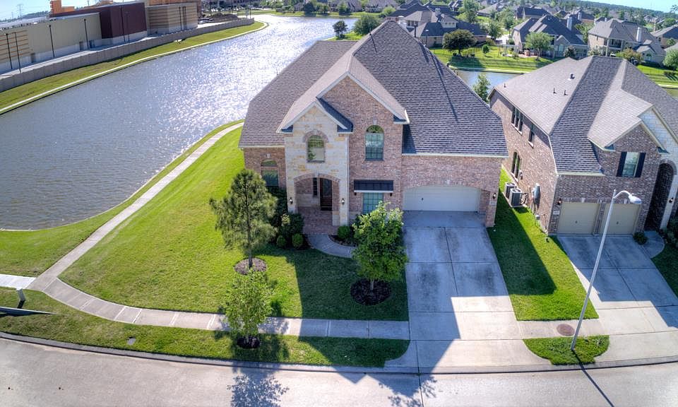 1st image of 4830 Peninsula Garden Way