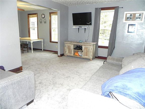 2nd image of 20729 Alden St