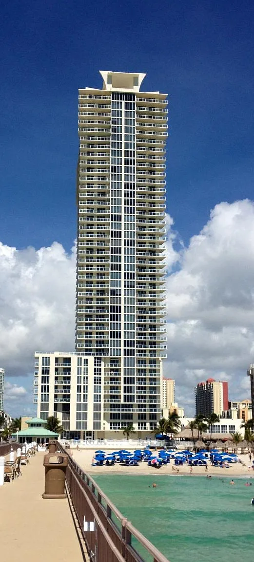 16699 Collins Ave — Photo 2