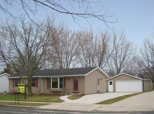 1513 Julie Ct, North Fond Du Lac, WI 54937