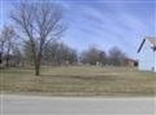 1211 Candlewick Dr NW, Poplar Grove, IL 61065