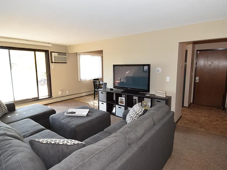 480 Fern St #302 — Photo 20