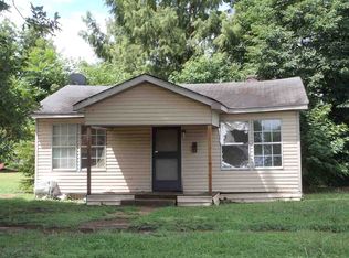119 Vine St, Newport, AR 72112