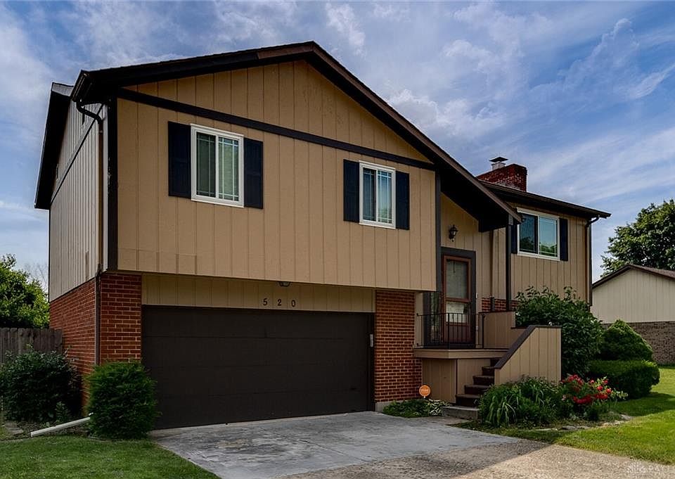 1st image of 520 Wisteria Dr