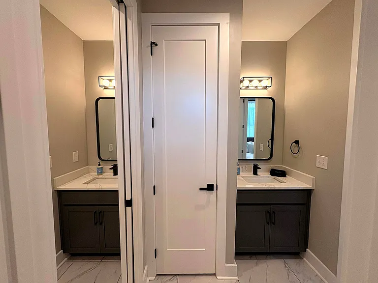 306 Pullen Ave — Photo 18