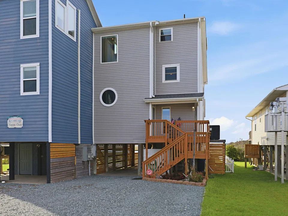 1879 New River Inlet Rd