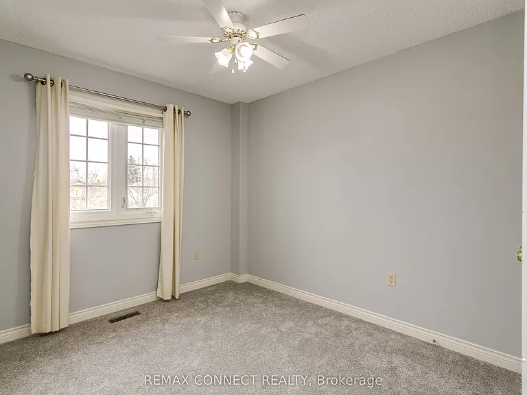 15 Kennedy Dr — Photo 12
