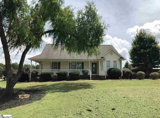 364 Laurelwood Dr, Boiling Springs, SC 29316