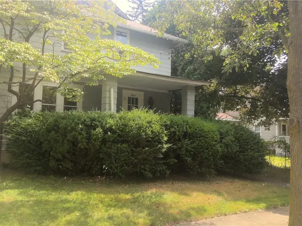 12 Curtiss Ave, Hammondsport, NY 14840