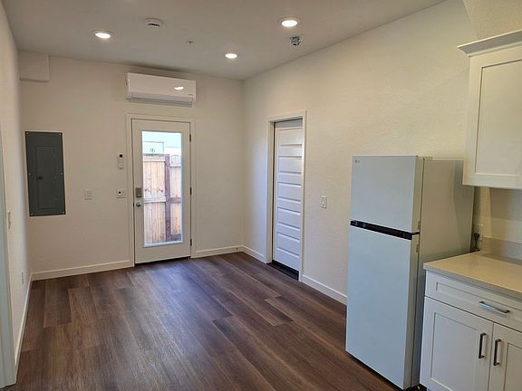 4th image of 10221 Terra Franca Way #Jad
