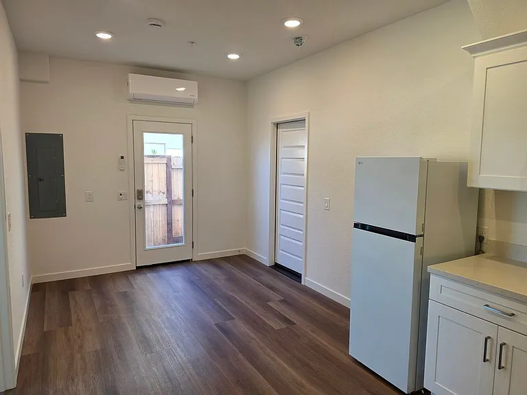 10221 Terra Franca Way #JAD — Photo 4