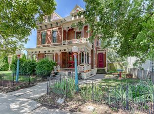 616 S 7th St, Council Bluffs, IA 51501