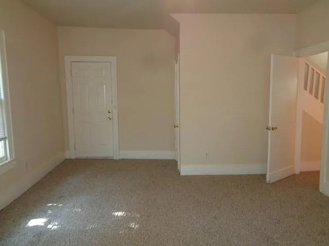 3230 Ohio St — Photo 21
