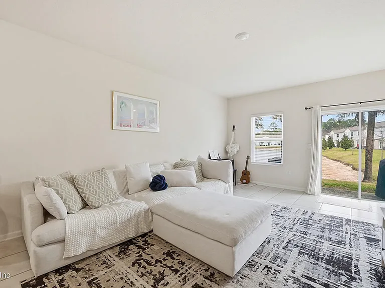 213 Pasadena Dr — Photo 12