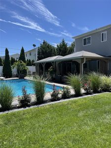 41 Roberta Avenue, Farmingville, NY, 11738