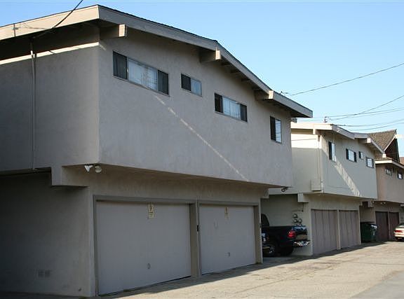 2nd image of 3948 W 178th St APT A