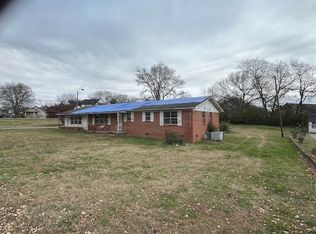 241 Trousdale Ave, Gallatin, TN 37066