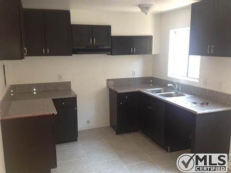 2nd image of 719 N Eucalyptus Ave #20