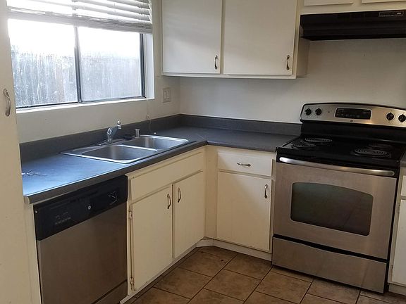 3rd image of 3426 Los Mochis Way